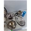 Image 9 : Silverplate Tea and Cream & Sugar Serving Set, Silversmith's Gloves, Dry Silver Polish