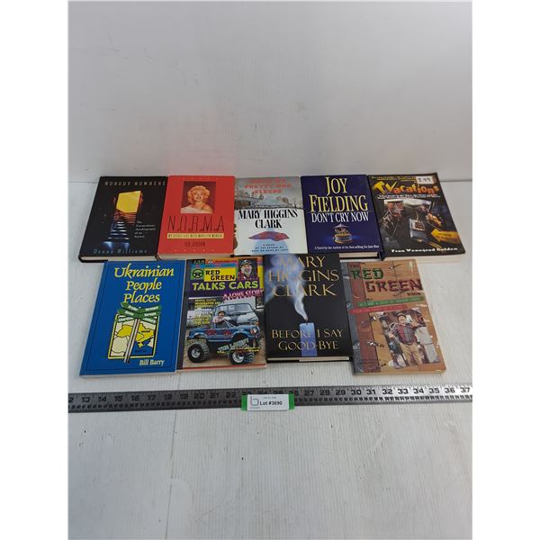 (9) Books (Marilyn Monroe, Ukrainian People & Places, Mary Higgins Clark)