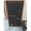 Image 4 : Sears Electronics Turntable - Tested, Speaker 19x10x8" - Untested, AV Cords - PICK UP ONLY