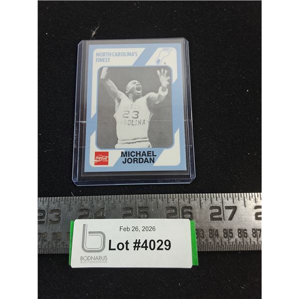 Michael Jordan UNC College Career Collector Card - Unauthenticated