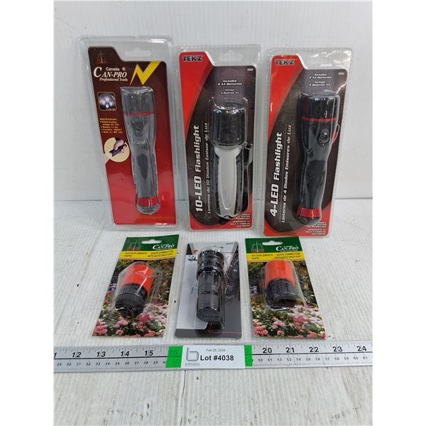 (NOS) (4) Flashlights and (2) Quick Connectors