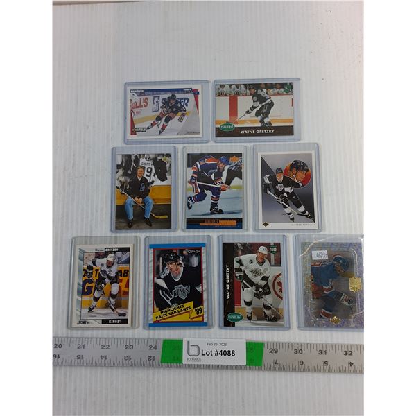 (9) Vintage Hockey Cards- Wayne Gretzky - Unauthenticated
