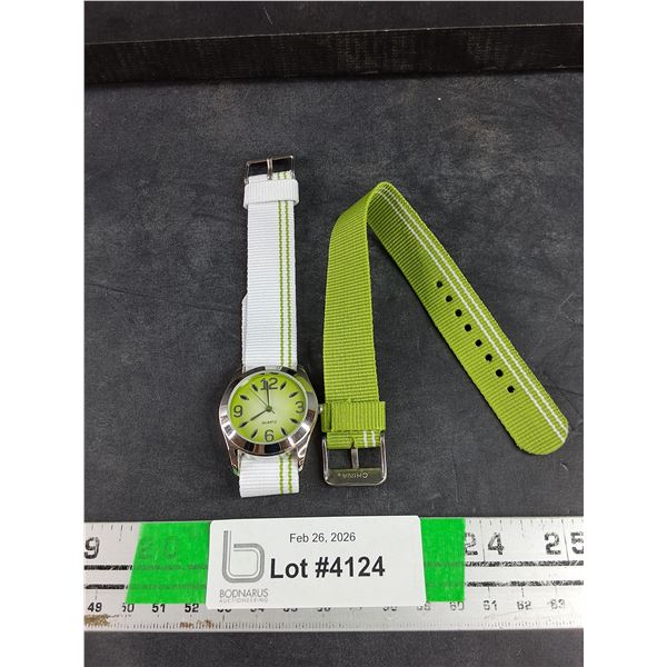Quartz Watch - As Is with extra Green Watch Bracelet