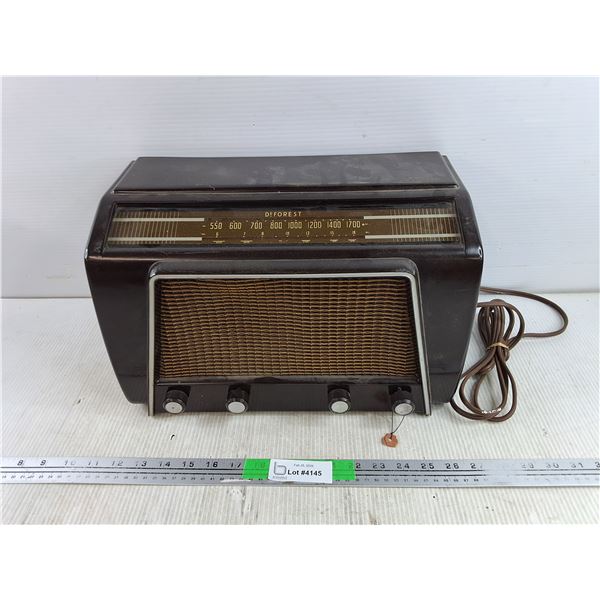 DeForest Vintage Radio - Powers On, As Is