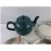 Image 3 : Ceramic Tea Pot, Bake King Pie Dishes, Mugs, Tea Ball, Misc