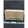 Image 1 : Vintage Zenith FM-AM Solid State Radio - Powers On, As Is