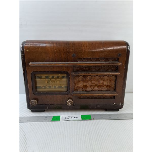 Vintage Rogers Radio- As Is