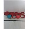 Image 1 : Assorted Round & Square Glass Food Storage Containers w/Lids