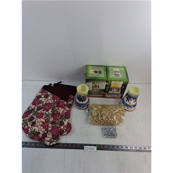 (2) Christmas LED Pillar Candles - Untested, Gold & Diamond Centerpiece Decor, 3 Pointseta Stockings