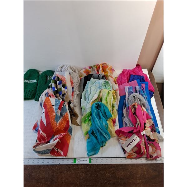 Assorted Scarves/Mittens