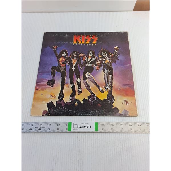 (1) Vinyl Record- KISS Destroyer