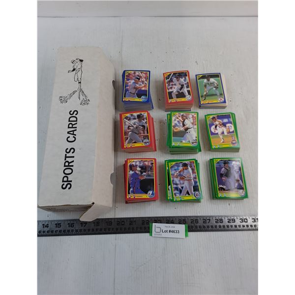 Medium Quantity of Score 1990 MLB Collector Cards w/Storage Box - Unauthenticated