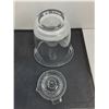Image 5 : (5) Mixing Bowls (1-Large Salad, 4-Small), Citrus Juicer, Ice Bucket, Shower Radio, Face Cloth