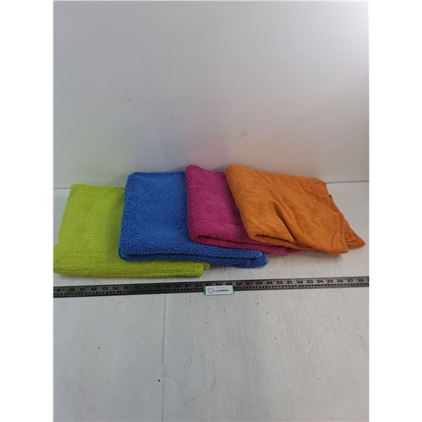(4) Bath Towels (Lime, Blue, Pink, Orange) Largest 29" x 48".