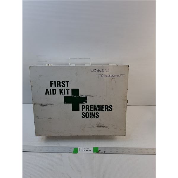 First Aid Kit 15.75" x 12.25" x 4.5", PICK UP