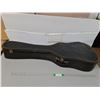 Image 1 : Guitar Case 44.5"- Cannot Ship