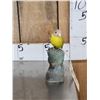 Image 2 : Female Plum Headed Parakeet Full Body Bird Taxidermy