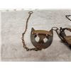 Image 7 : Group Of 3 Vintage Leghold Traps
