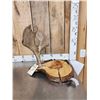 Image 2 : Live Edge Wood & Moose Antler Desk Lamp