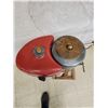 Image 8 : Circa 1940 Neptune Mighty Mite 1.5hp Outboard Boat Motor