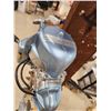 Image 6 : 1940s Vintage Outboard Motor Corporation 3 HP Handitwin Outboard Boat Motor