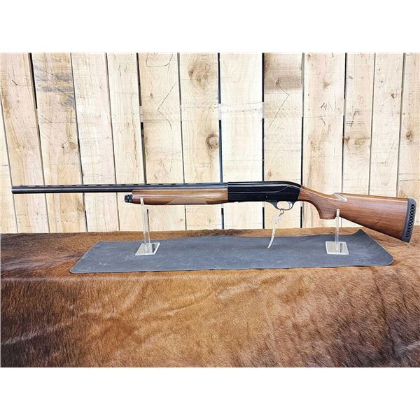 Benelli / Heckler & Koch Montefeltro Super 90 12ga Semi Auto Shotgun