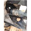 Image 12 : Mud Buddy Long Shaft Outboard Mud Boat Motor