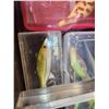 Image 12 : Vintage UMCO Fishing Tackle Box With 52 Crank Bait Lures