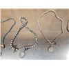 Image 3 : 5 Native American Style Necklaces