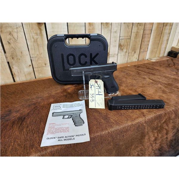 Glock Model 17 9mm Semi Auto Pistol