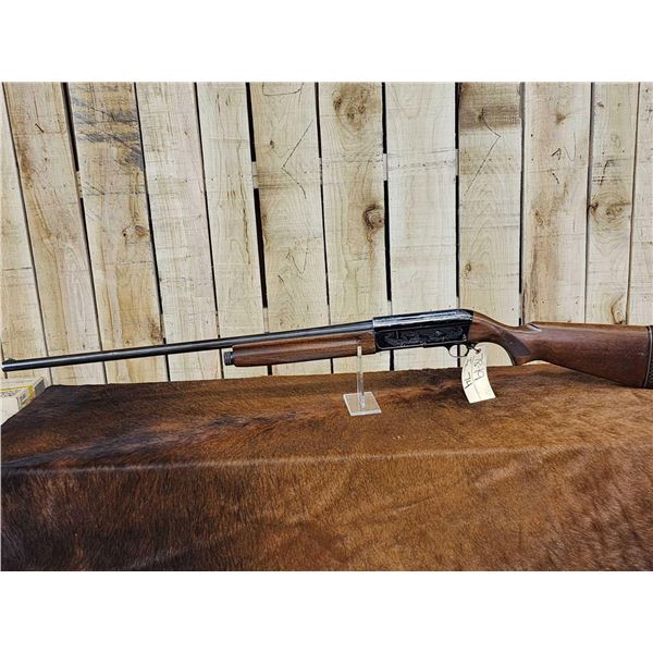 Savage Model 775A 12ga Semi Auto Shotgun