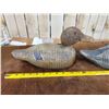Image 2 : Vintage Animal Trap Company Wooden Duck Decoys