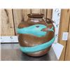 Image 2 : Vintage Southwestern Style Hand Hammered Copper Vessel