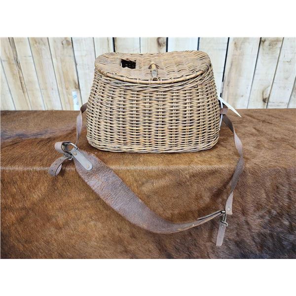 Vintage Fishing Creel