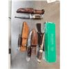 Image 1 : Collection Of 4 Vintage & Modern Fixed Blade Knives