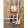 Image 2 : Antler & Driftwood Lamp