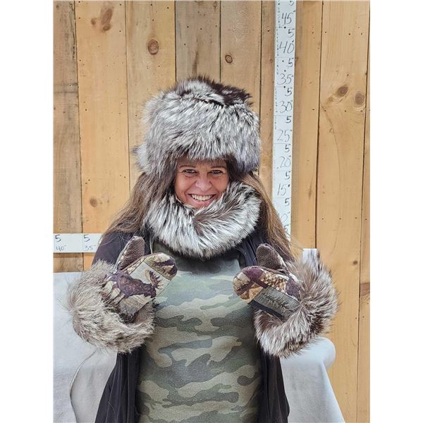 Silver Fox Fur Hat Collar & Mittens