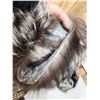 Image 6 : Silver Fox Fur Hat Collar & Mittens