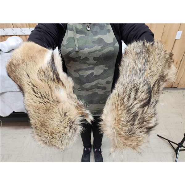 Coyote Fur Mittens