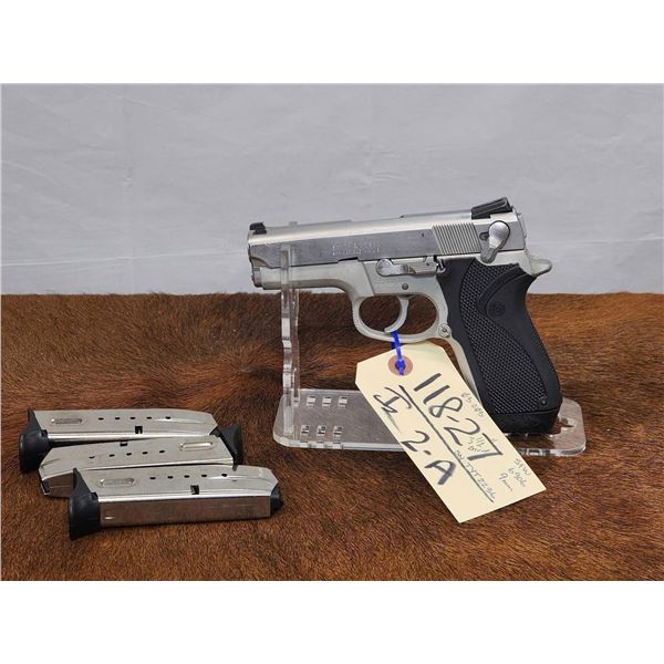 Smith & Wesson Model 6906 9mm Semi Auto Pistol