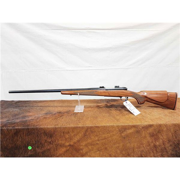 Winchester Model 70 Sporter Varmint 22-250 Bolt Action Rifle