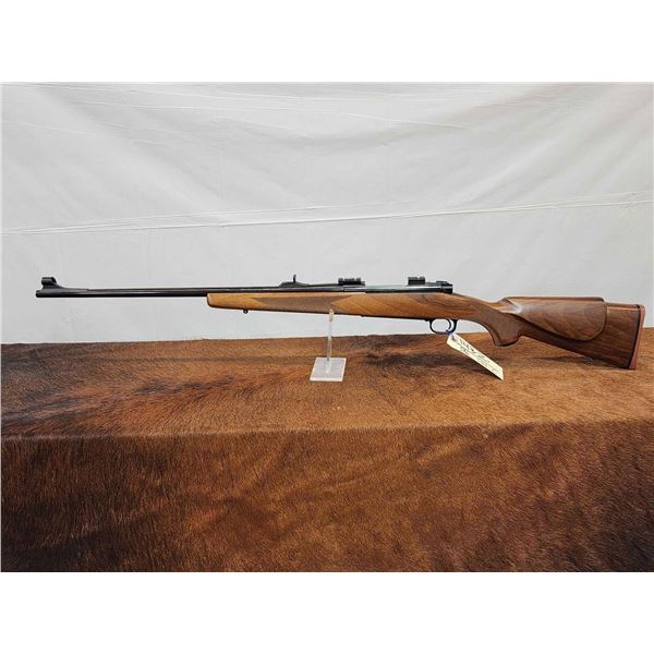 Winchester Model 70 XTR 300 Winmag Bolt Action Rifle