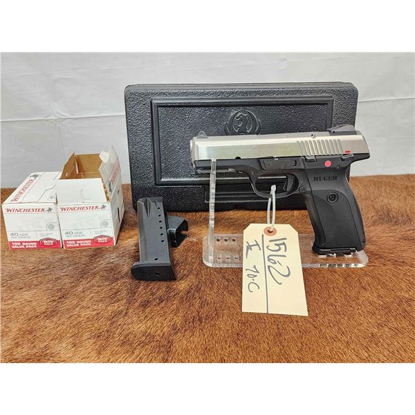 Ruger Model SR40 .40S&W Semi Auto Pistol