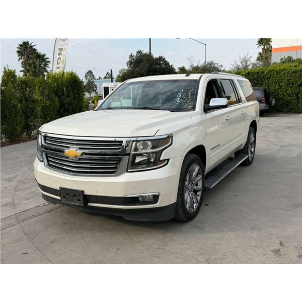 CHEV SUBURBAN 2015 O/S-WAIT/TITLE