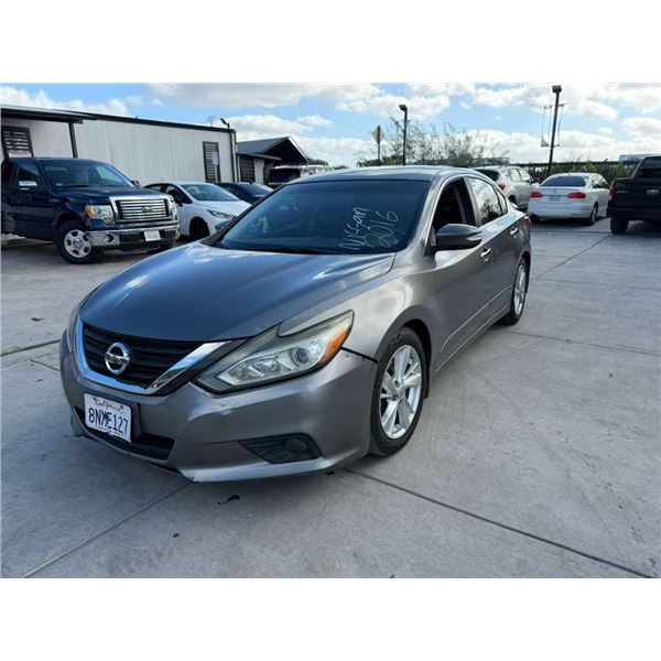 NISS ALTIMA 2016 O/S TITLE 2 DAYS