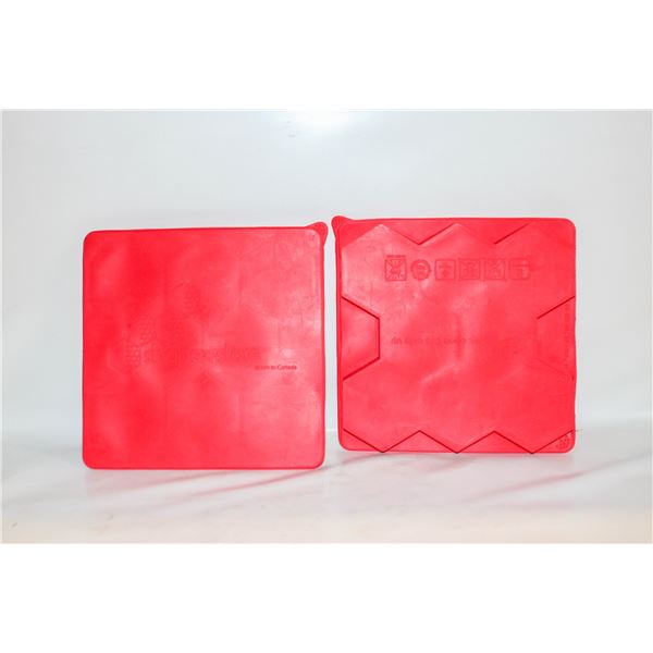 LOT OF 2 SILICONE SHAPE N STORE BURGER MAKING