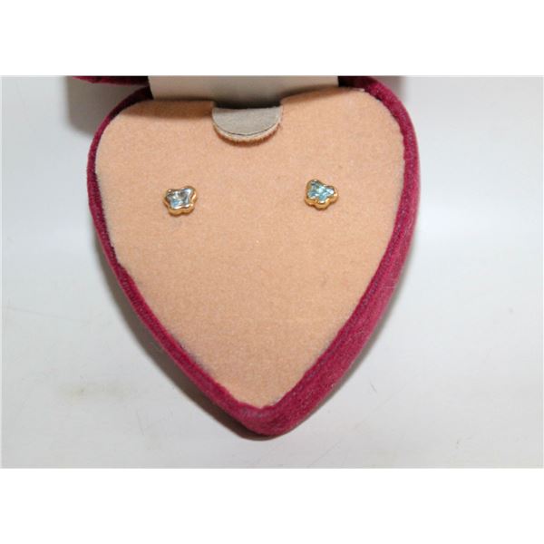 10KT GOLD BLUE TOPAZ BUTTERFLY SCREWBACK EAR