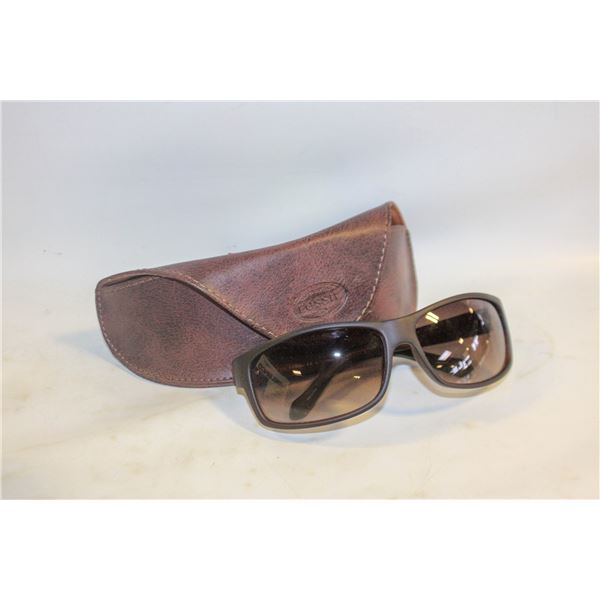 FOSSIL FOS 3036/S 01X7 B1 SUNGLASSES & CASE