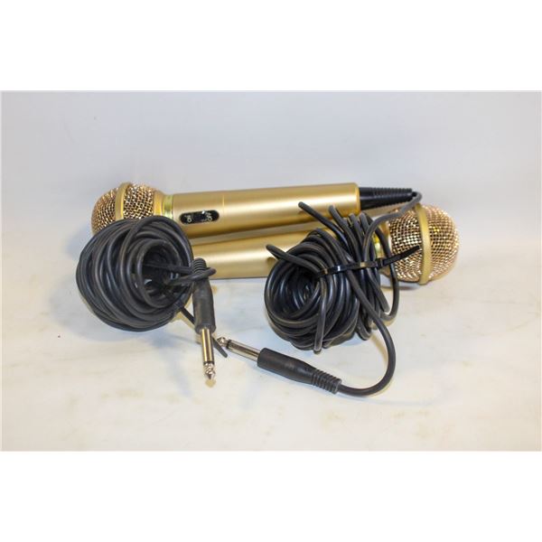 2 DYNAMIC MICROPHONES