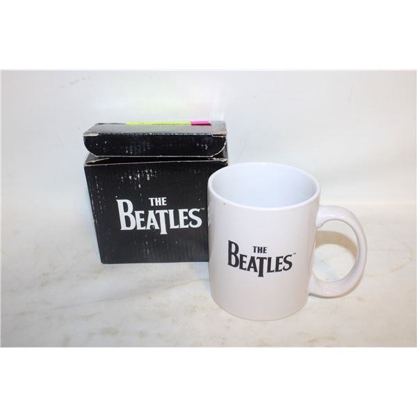 THE BEATLES COLLECTICBLE MUG IN BOX
